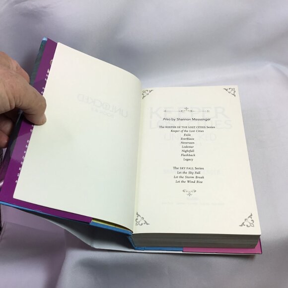 Unlocked Book 8.5 (Keeper of the Lost Cities) - Paperback - VERY GOOD - Picture 8 of 12